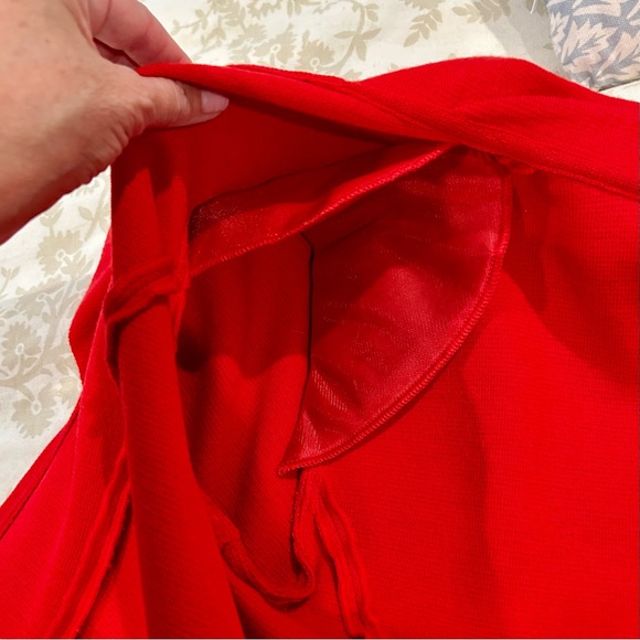 ST. JOHN - Lady in Red! Waterfall Cardigan - Size 8 - Picture 8 of 8